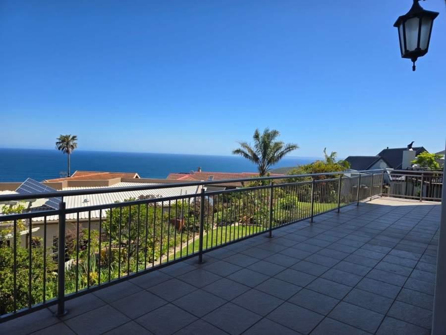 To Let 3 Bedroom Property for Rent in Herolds Bay Western Cape